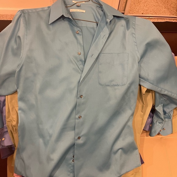 10 mens shirt clean and ironed, come from dry clean,sell them all together. - Picture 7 of 16